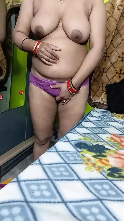 Beautiful Bhabhi Wearing Yellow Sari Indian Bisexual Porn XHamster