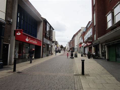 Up The Street Castle Street In Hinckley Is Usually A Lot B Flickr