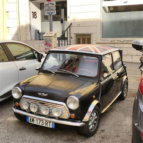 Mini Cooper with british flag #britishflag #austinmini #austinseven # ...