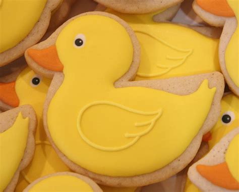 Pin By Lou Ann Fromuth On Cookies Duck Cookies Easter Sugar Cookies