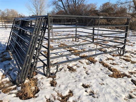 HW Brand Steel Cattle Pen Panels BigIron Auctions