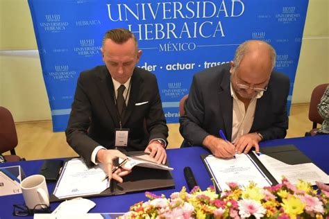 Firma de convenio entre la Universidad Hebraica de México y el DIF