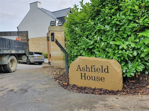 house signs 2
