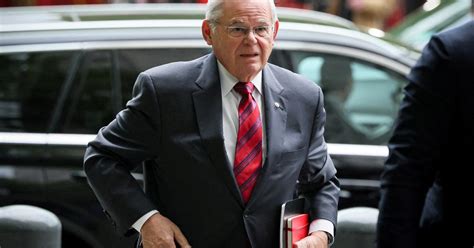 États Unis le sénateur démocrate Menendez reconnu coupable à son