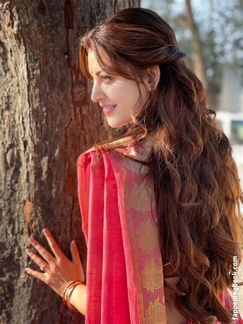 Urvashi Rautela Nude OnlyFans Leaks Fappening FappeningBook