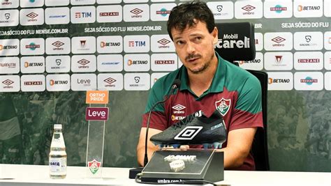 Diniz Diz Que Fluminense Segue Aberto Para Refor Os Fluminense