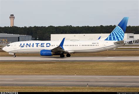 N38417 Boeing 737 924ER United Airlines Andrew Compolo JetPhotos