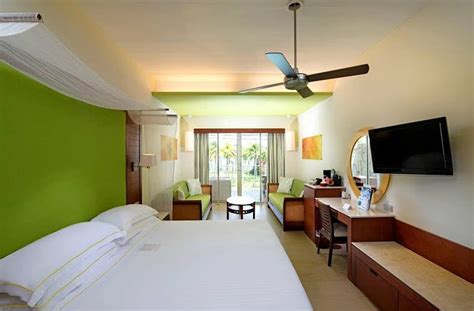 Barcelo Bavaro Palace Reviews (2024): The UNBIASED Truth