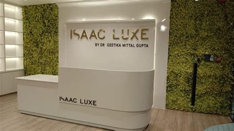 Hauz Khas Isaac Luxe