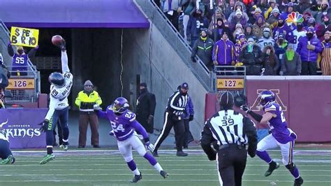 Doug Baldwin S Incredible Catch In Extreme Slow Motion