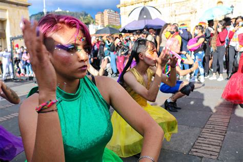 Así Se Vivió La Marcha Del Orgullo Lgbtiq 2021 En Bogotá Canal Trece