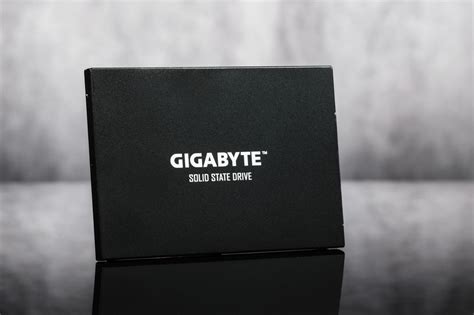 Gigabyte Ud Pro Gb Review Gigabyte Joins The Ssd Club Tom S