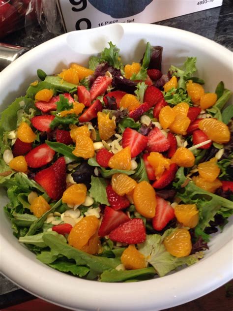 Strawberry mandarin salad with slivered almonds and home made poppy seed dressing | Homemade ...