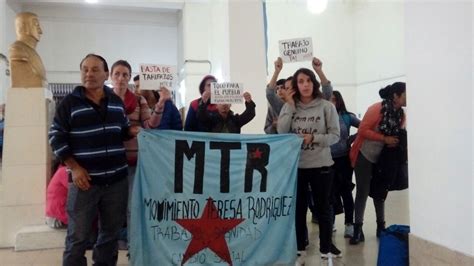 Mar Del Plata Organizaciones Sociales Y Cooperativas Se Manifiestan