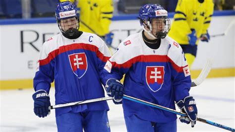 MS v hokeji U18 Slovensko prehralo súboj o bronz Pobežal je na tím