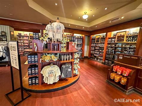 New Merchandise Discount Announced For Disney World Annual Passholders