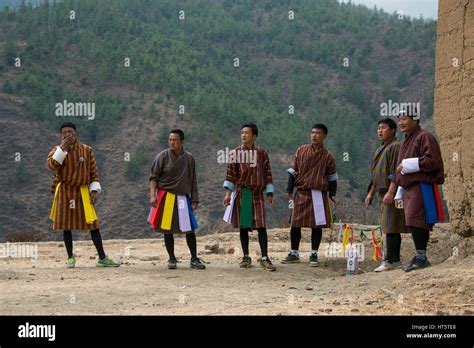 Bhutan Paro Capital Of Paro District Aka Dzongkhag Khuru Darts