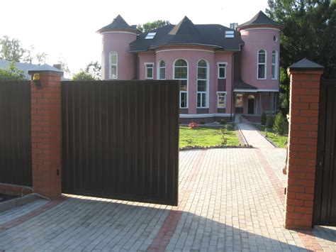 Пластиковый забор