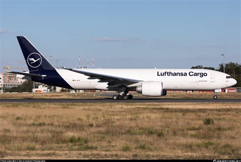 D ALFF Lufthansa Cargo Boeing 777 F Photo By Sierra Aviation