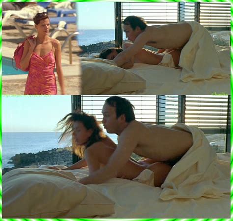 Naked Olga Sékulic in Je reste