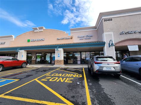 Peoria UPS Store: Professional Printing and Document Solutions