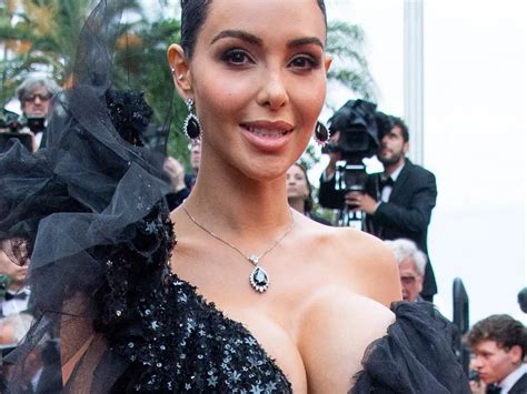 Festival De Cannes 2023 Nabilla Enflamme Le Tapis Rouge Avec Un