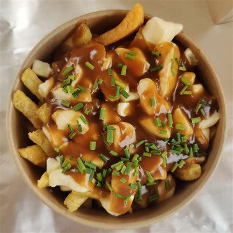 La Recette De La V Ritable Poutine Du Qu Bec