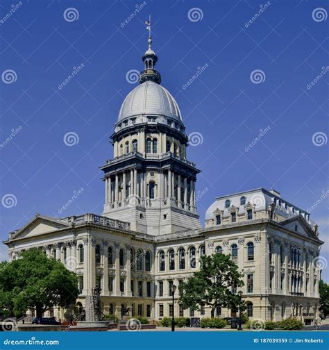 Illinois State Capitol Building #1 Editorial Stock Image - Image of ...