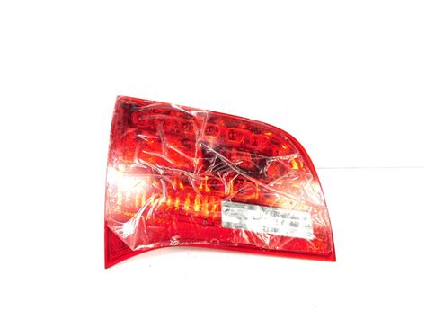 AUDI A6 C6 KOMBI LAMPA LEWA TYŁ LED W KLAPE 04 08R 13168422652