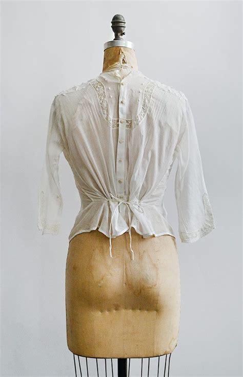 Antique 1910s Edwardian Filet Lace Embroidered Shirtwaist Feminine