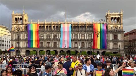 Marcha Lgbt 2023 Así Fue El Colorido Movimiento De La Comunidad En La Cdmx Lgbt ♡ Amino