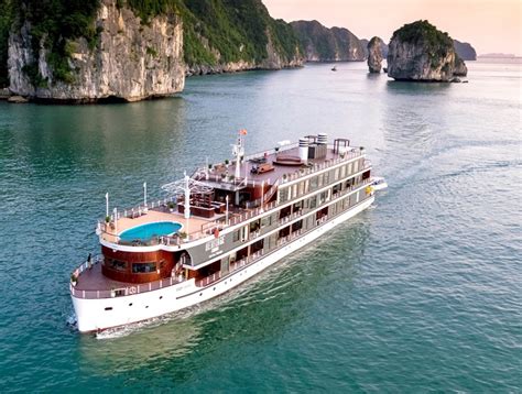 Heritage Binh Chuan | Luxurious Cruises in Halong and Cat Ba