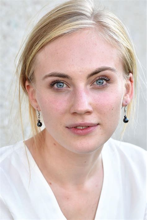 Elisa Schlott - FilmAffinity