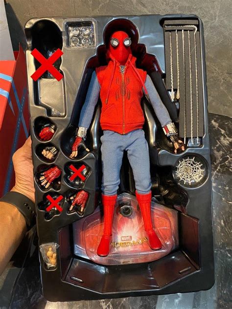Hot Toys Spiderman Homemade Suit On Carousell