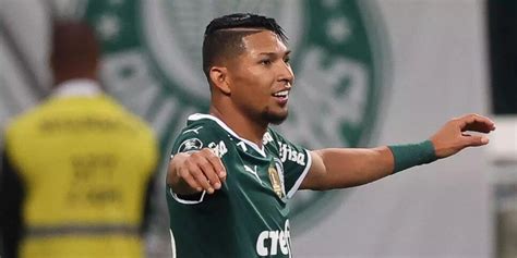 Neto Paralisa A Band Cruzeiro Contratando Artilheiro Palmeiras