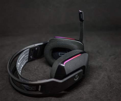 Обзор Logitech G733 – беспроводные игровые наушники