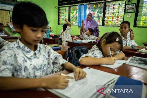 Kemendikbudristek Tetapkan Kurikulum Merdeka Jadi Kurikulum Nasional