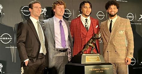 Stetson Bennett Heisman Finalists Share On Best Dressed Honoree