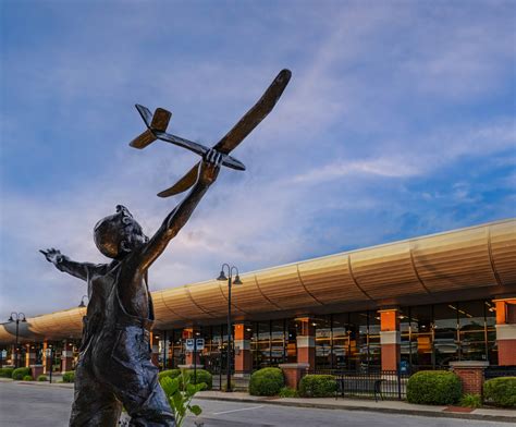 Blue Grass Airport – LEX – Get going!