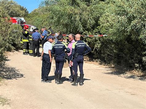 Olbia Sassari Esplode Camper Vicino Spiaggia Di Bados Morto Un