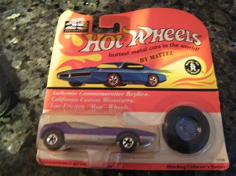 Hot Wheels Authentic Commemorative Replica California