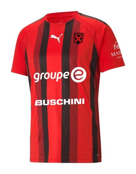 Neuch Tel Xamax Tenues