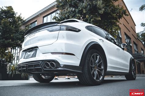 CMST PORSCHE CAYENNE COUPE 9Y3 CARBON FIBRE SPOILER Mod Central