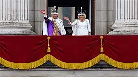 Harry Does Not Join King Charles In Balcony Wave World Dunya News