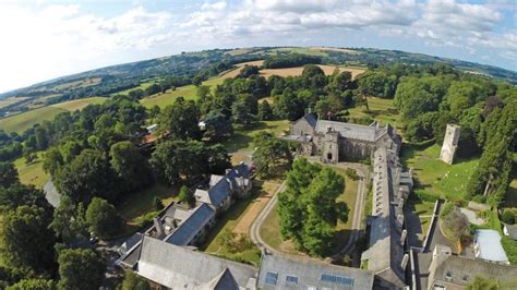 Dartington Hall Hotel Totnes Devon Best Prices Guaranteed