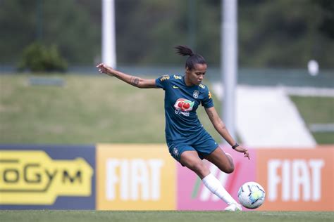 Aline Milene é convocada para amistosos da Seleção Feminina Principal