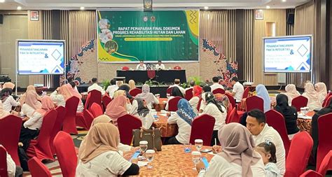 Dinas Lhk Provinsi Gorontalo Gelar Rapat Pemaparan Dokumen Progres Rhl