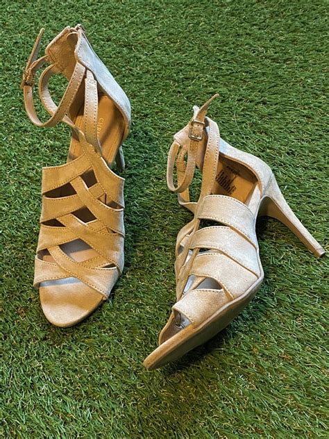 Christian Siriano Nude London Tan Heels Size Gem