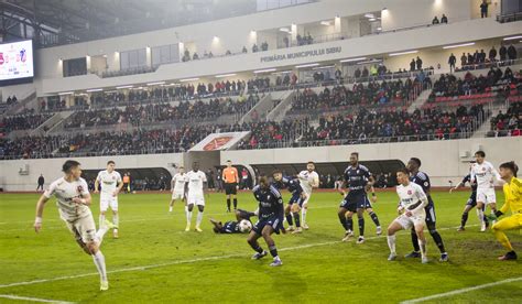 Fc Hermannstadt Fc Boto Ani N Imagini Monitorul De Boto Ani