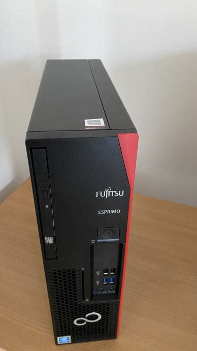 Ra Unalnik Fujitsu Esprimo D P Gold Ghz Gb Gb Ssd Win